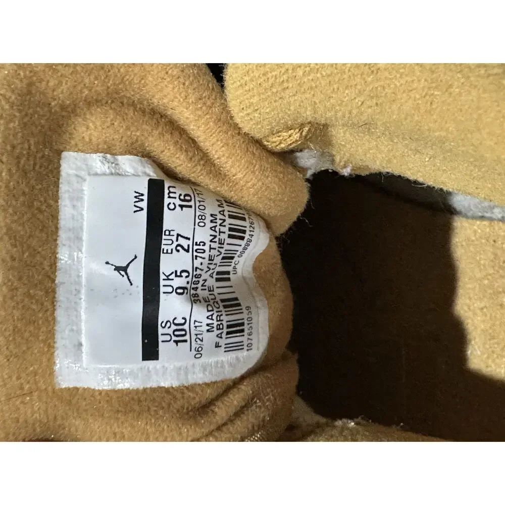 Air Jordan 6‎ ‘Wheat’ Gold Harvest 384667-705 & Jordan 1 Mid SE Vivid Orange 10C